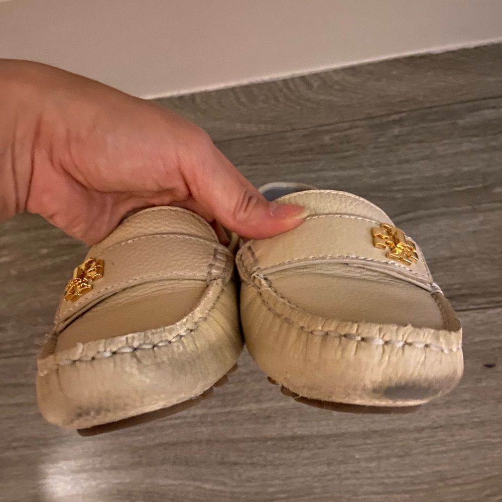 Tory Burch Kira Driver Flats - Picture 4 of 7